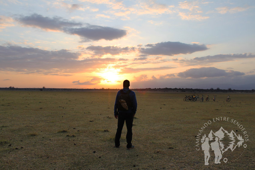 Amanecer Lago Manyara (Tanzania)