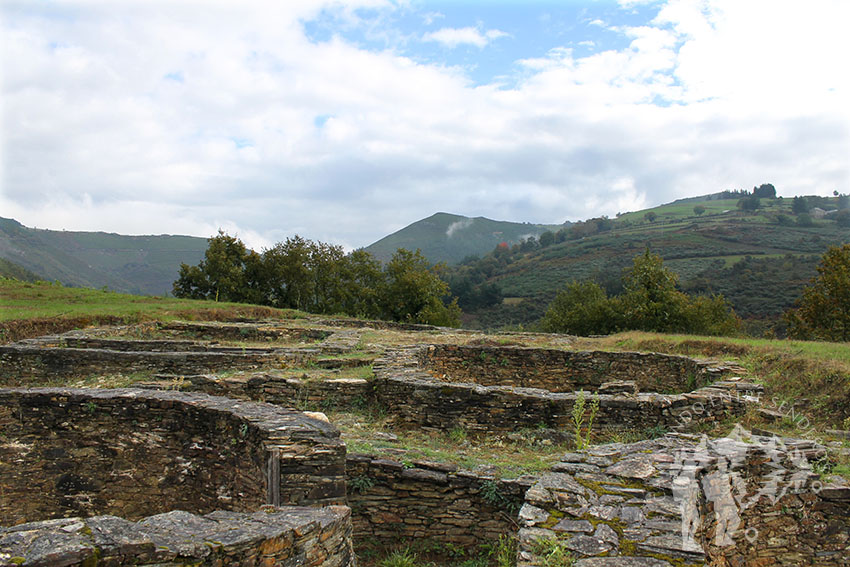 Castro de Santa María de Cervantes