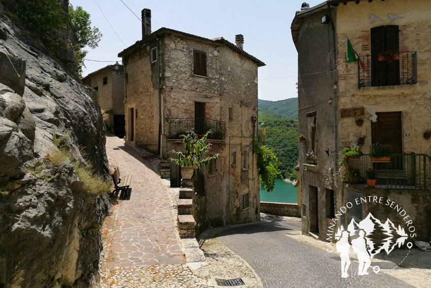 Castel di Tora (Rieti)